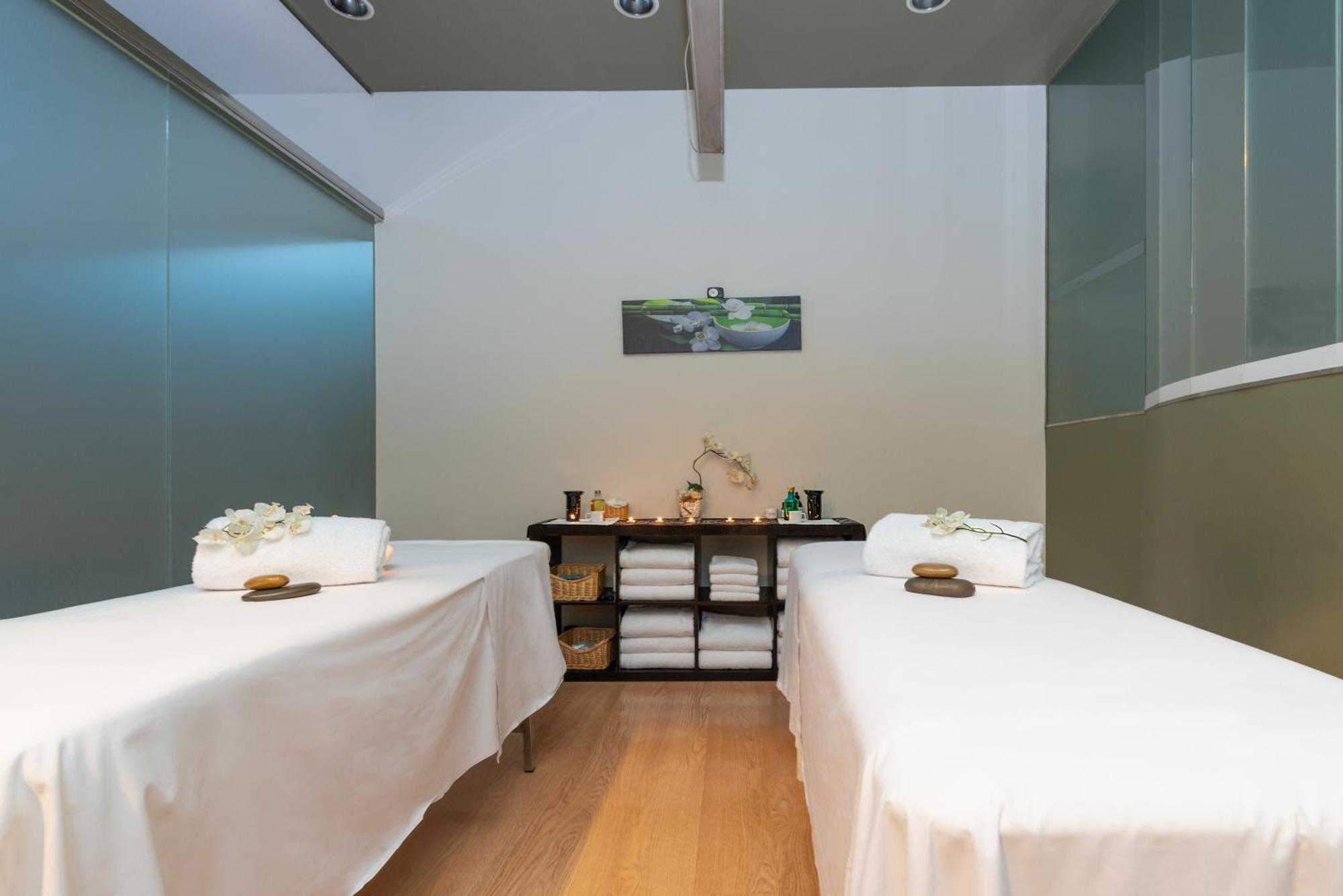 Hotel Spa Termes Carlemany Andorra la Vella Exterior photo